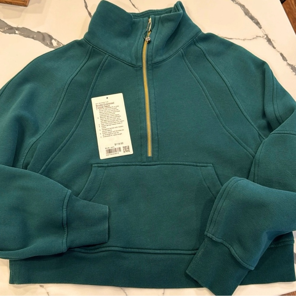 Lululemon scuba set